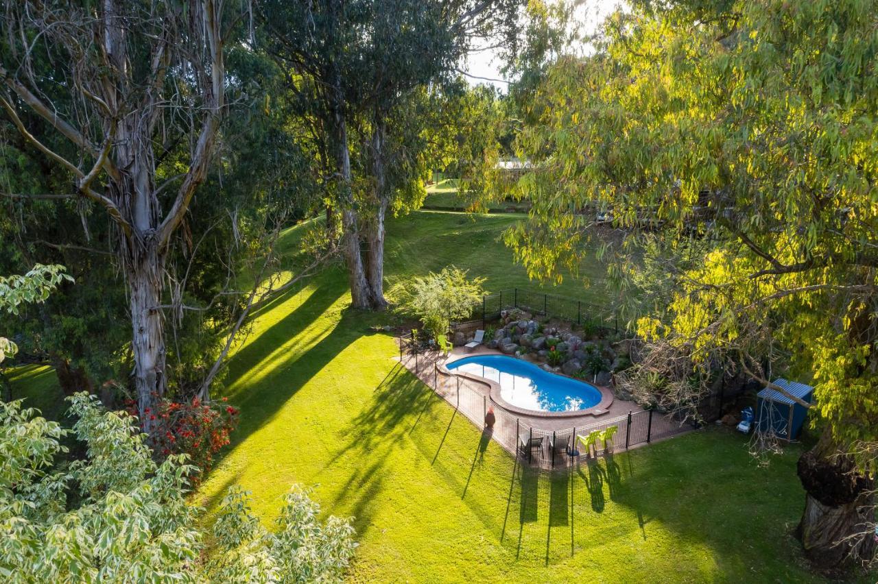 Kiewa Country Cottages Mount Beauty Buitenkant foto